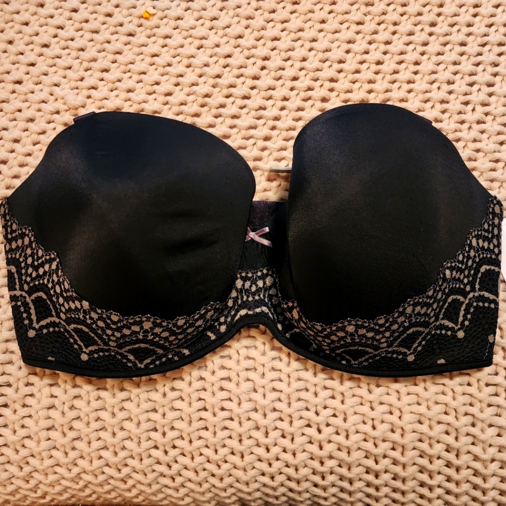 Cacique Multi-way Strapless Bra